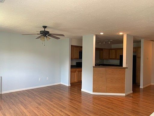 4th image of 20928 Homer St #B