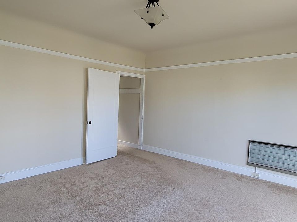 1st image of 630 33rd Ave #7