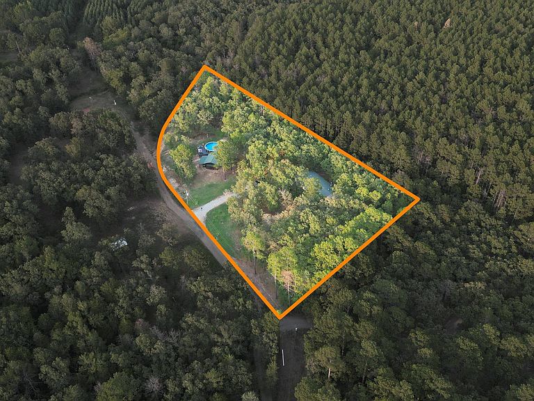 Listing photo 4