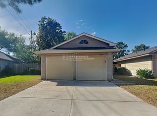 9115 Golden Sunshine Dr, Houston, TX 77064