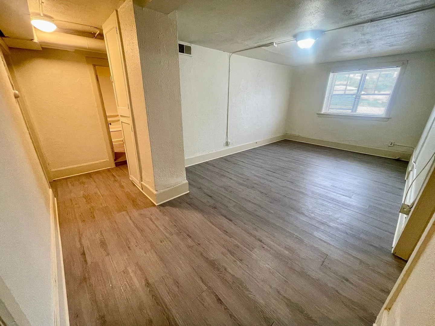 2320 E Belleview Pl. — Photo 3