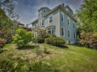 10 Mount Vernon St, Haverhill, MA 01830