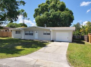 2175 Dominica Ave, Fort Myers, FL 33905
