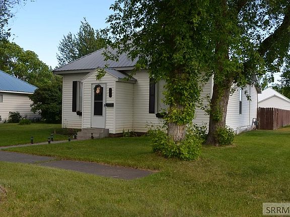 3rd image of 550 W 2nd N