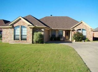 510 E Texas Ave, Iowa Park, TX 76367