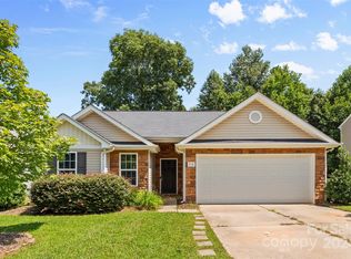 715 Ferrell Ave, Charlotte, NC 28216