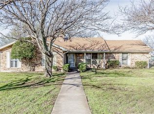 4901 Sunset Cir N, Fort Worth, TX 76244