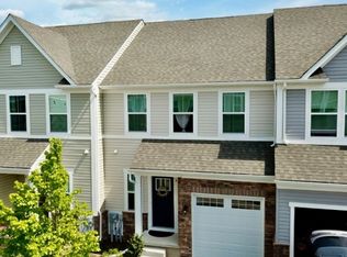 4 Sierra Pl, Sparta, NJ 07871