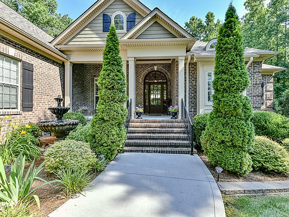 2nd image of 7396 Bay Cove Ct