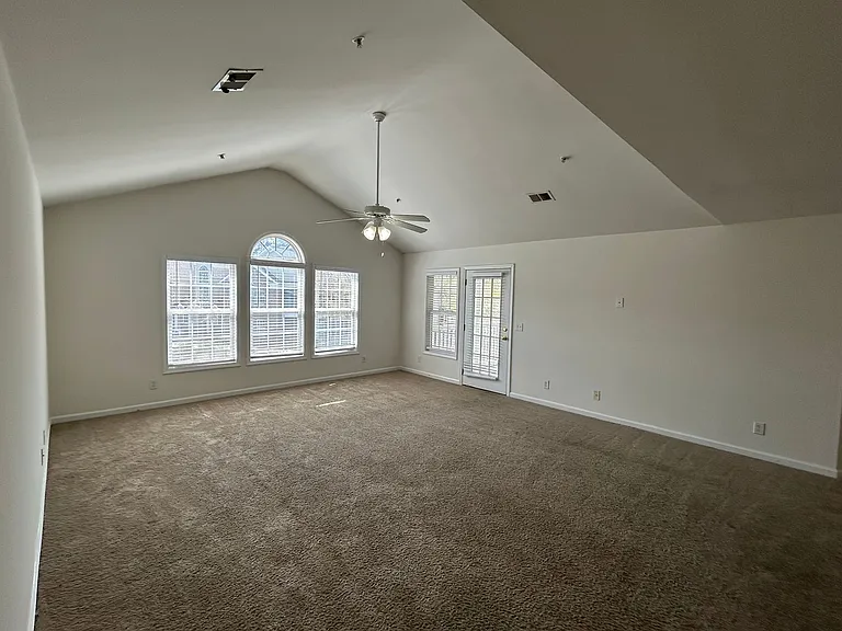 131 Veranda Way #G — Photo 6
