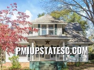 106 Bow St, Westminster, SC 29693