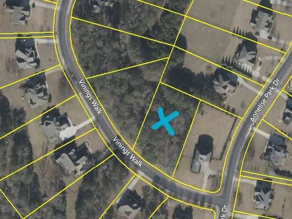530 Vinings Walk, Fayetteville, GA 30214