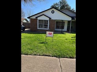 17107 Pastoria Dr, Houston, TX 77083