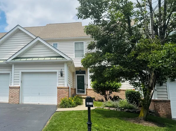 2103 Robinson Close, Moosic, PA 18507