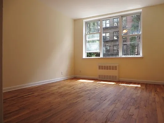 Rented by City Connections Realty | media 18