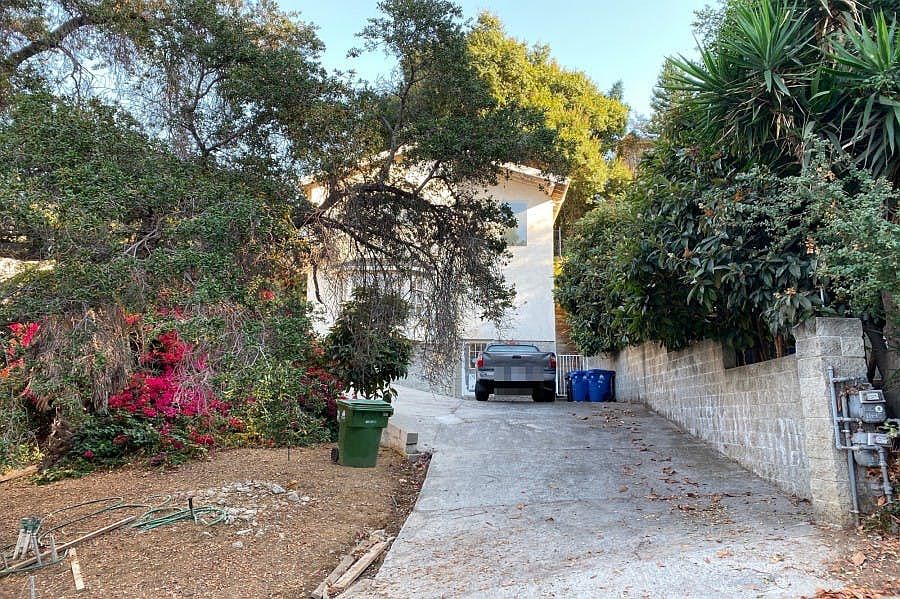 1st image of 3928 Blue Canyon Dr