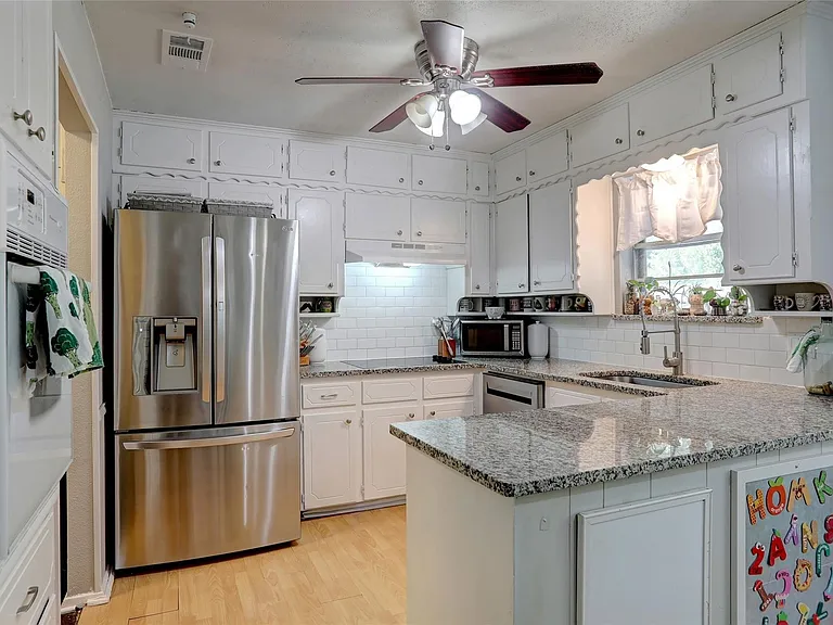 1615 Shelmar Ct — Photo 9