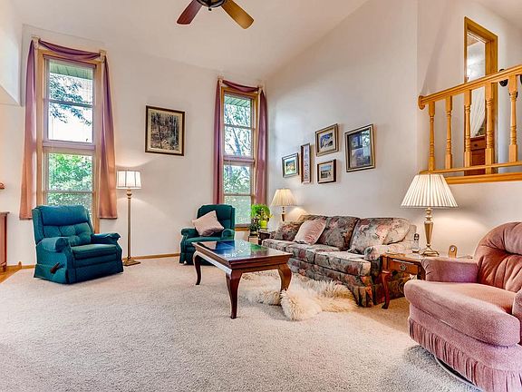 4th image of 13944 Sunset Lake Dr