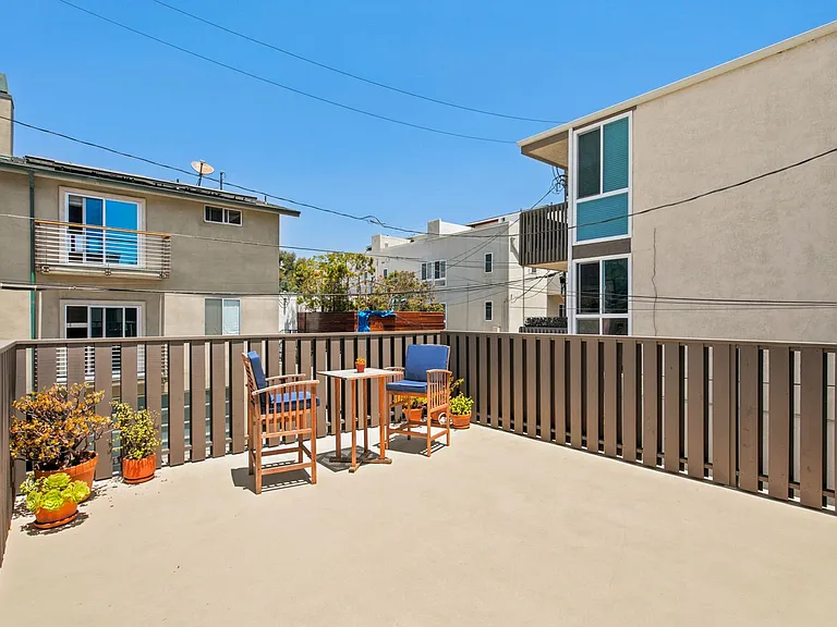 Privateer Duplex — Photo 46