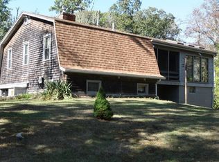 253 Main Rd, Westport, MA 02790