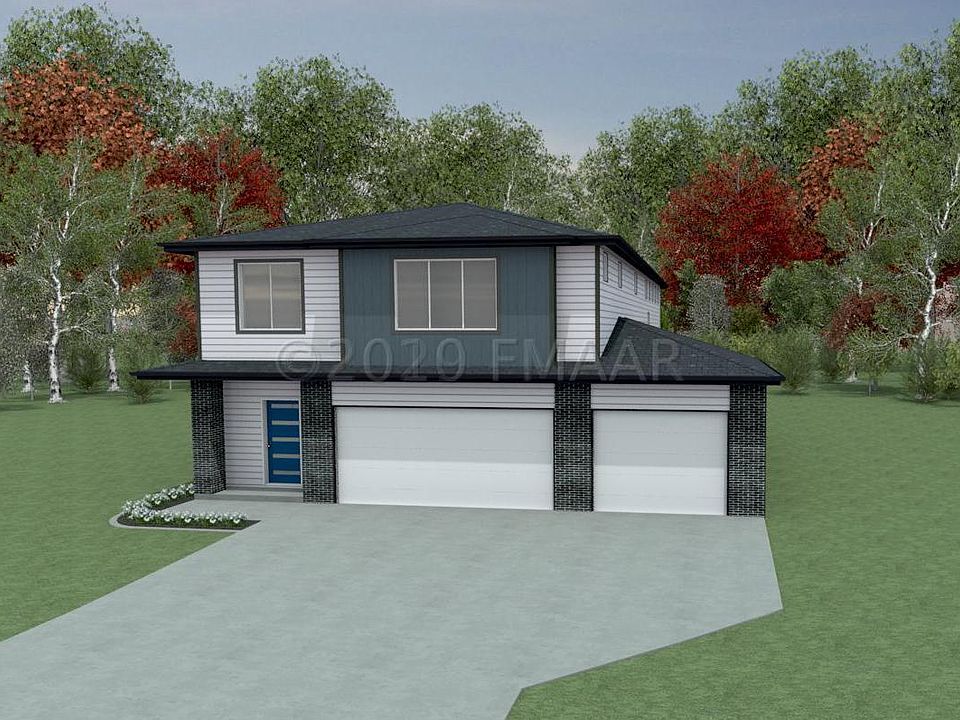 1st image of 311 6th St E