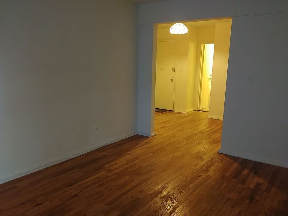 1st image of 4014 62nd St APT 3E