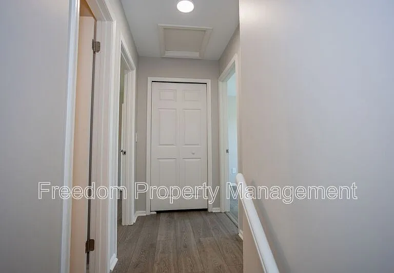 10116 Wimbledon Ct — Photo 30