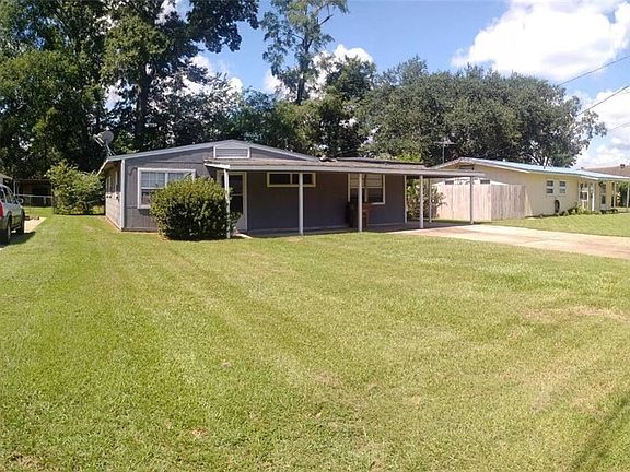3rd image of 506 W Wyoming Dr