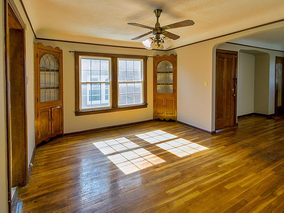 Dining Room - 2nd floor