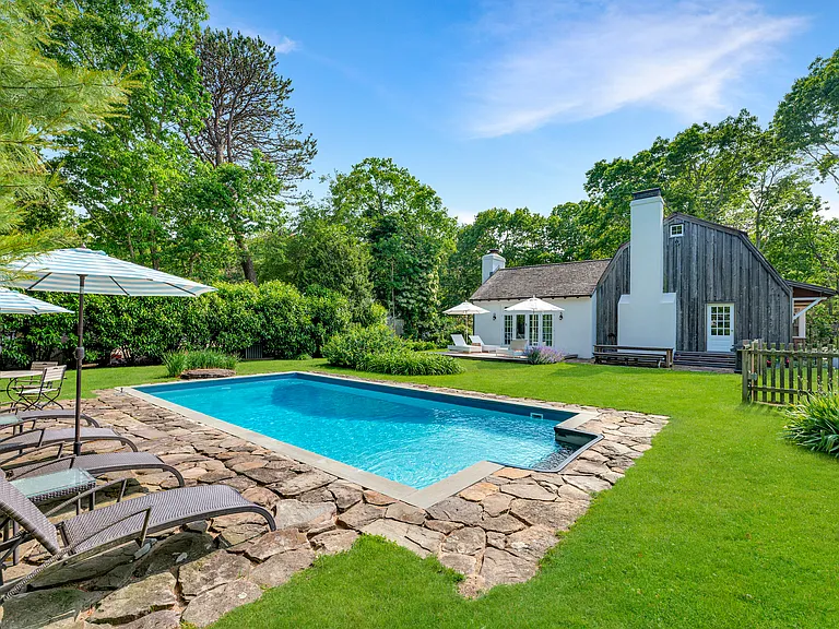 3 Fairfield Ln — Photo 5