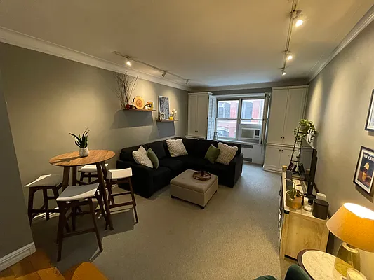 Rented by Owner | media 3