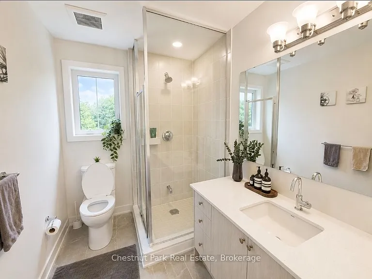 1018 Ridgeline Dr — Photo 16
