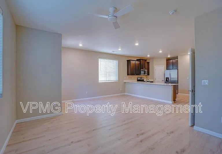 7104 NE 155th Pl — Photo 7
