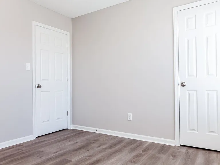 14049 Southbridge Forest Dr — Photo 12