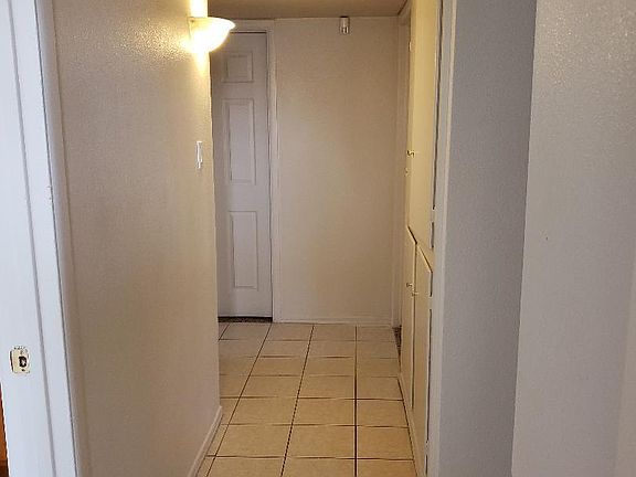 5th image of 5826 W Rosewood Ln