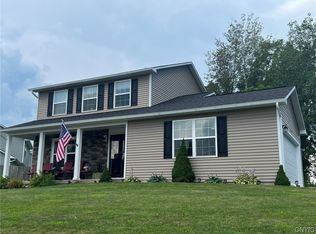20 Aspen Springs Dr, Baldwinsville, NY 13027