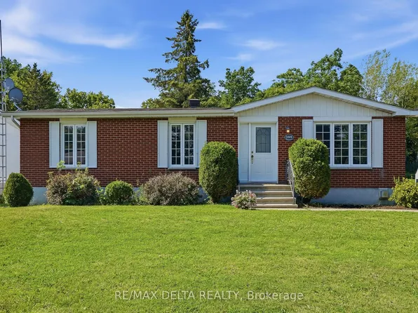 105 Fournier St, Champlain, ON K0B 1R0