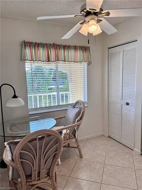 2 bed, 2.0 bath, 1320 sqft, $5,100 — Photo 4
