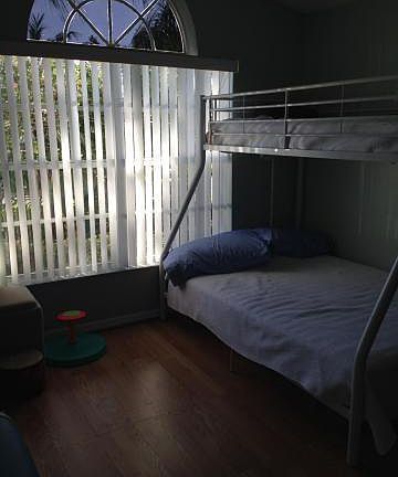 4th image of 3472 SW Coco Palm Dr