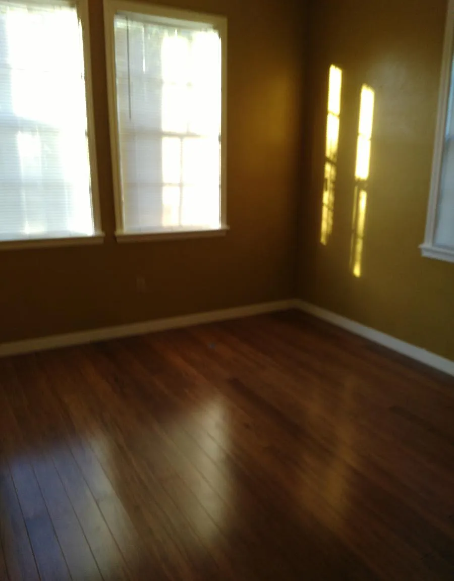 2 bed, 1000 sqft, $1,474 — Photo 2