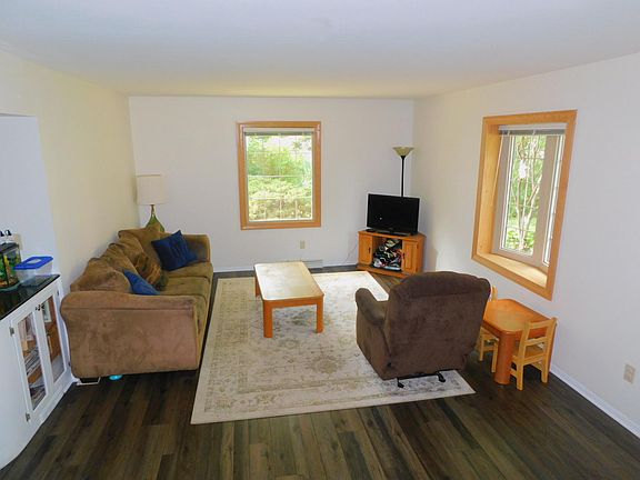 3rd image of 1932 River Park Ct #1934