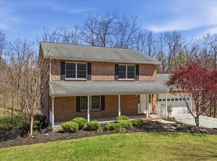 450 Fishel Rd, Winchester, VA 22602
