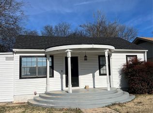 616 W Kings Rd, Ada, OK 74820