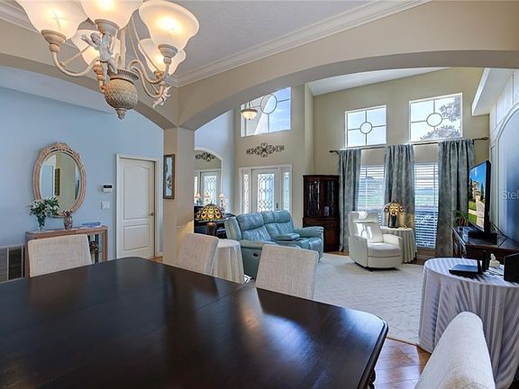 4th image of 23407 Companero Dr