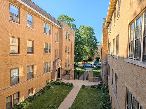 708 Seward St #2S Photo 1
