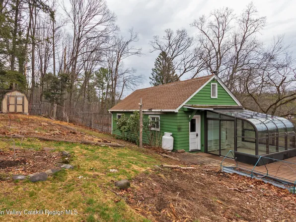 67 Kallop Road, Kingston, NY 12401