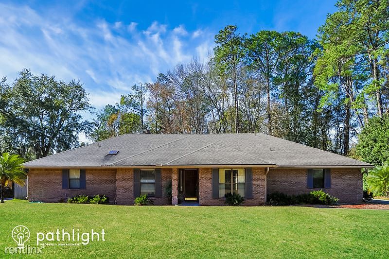 1st image of 12672 Cormorant Cove Ln