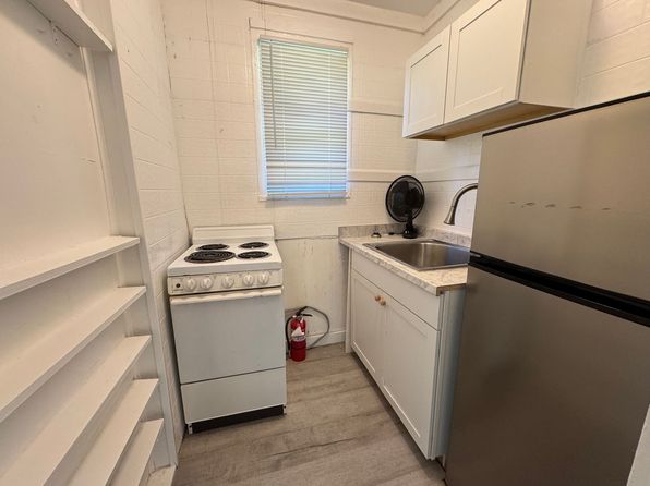 12534 Roberts St #5