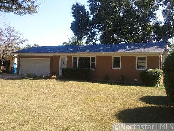 2nd image of 2124 Radatz Ave E