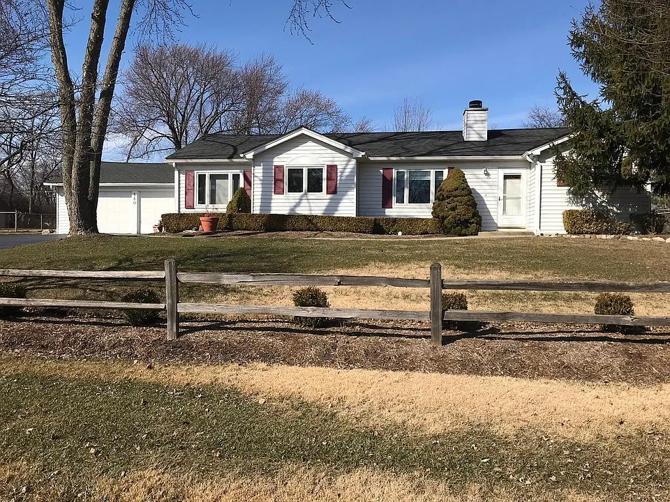 440 Azalea Ln